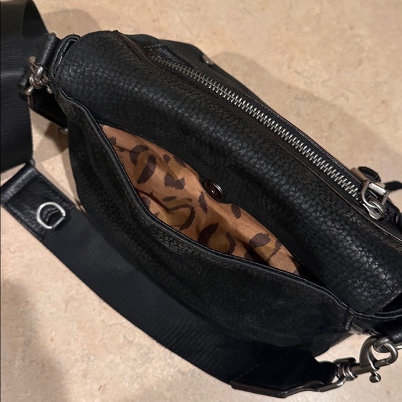 Aimee Kestenberg Black Crossbody Bag - Picture 3 of 16